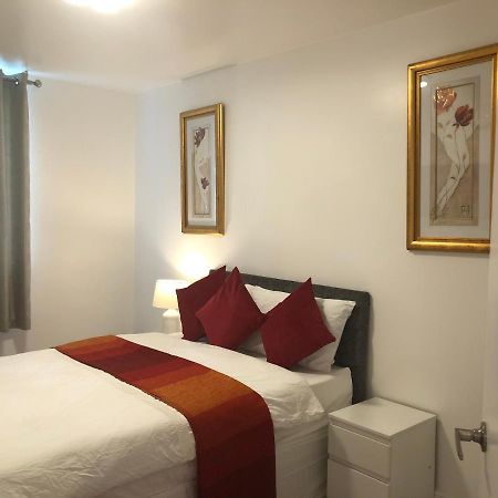 Luxury 2 Bedroom Flat In Abbey Wood, London Exterior photo